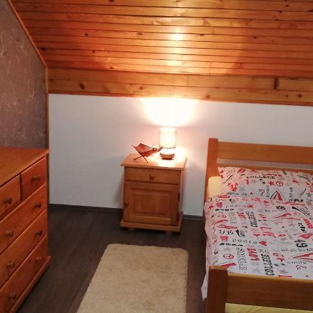 Holiday Home Tin Ogulin Esterno foto