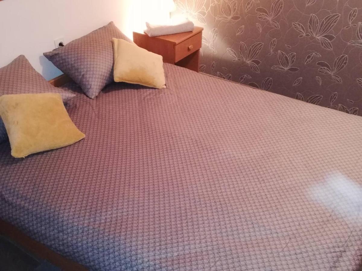 Holiday Home Tin Ogulin Esterno foto