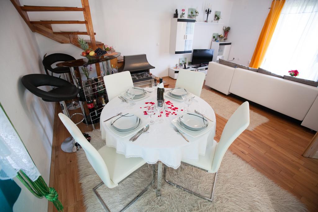 Holiday Home Tin Ogulin Esterno foto