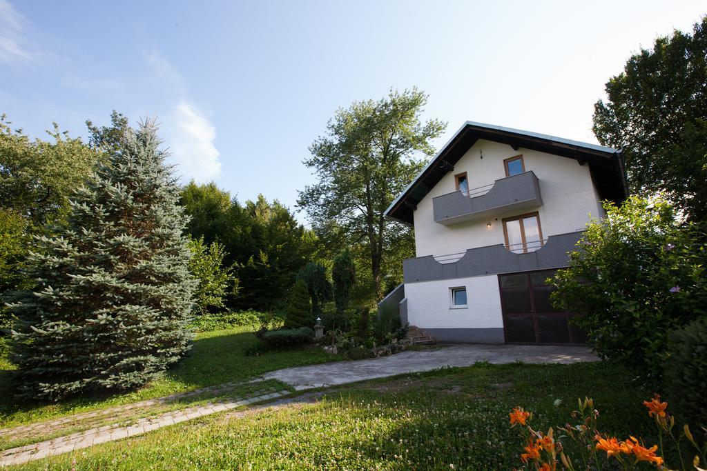 Holiday Home Tin Ogulin Esterno foto